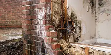 What Causes Moisture in Walls?