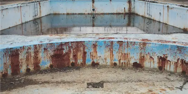 Waterproofing solution applied to pool structure